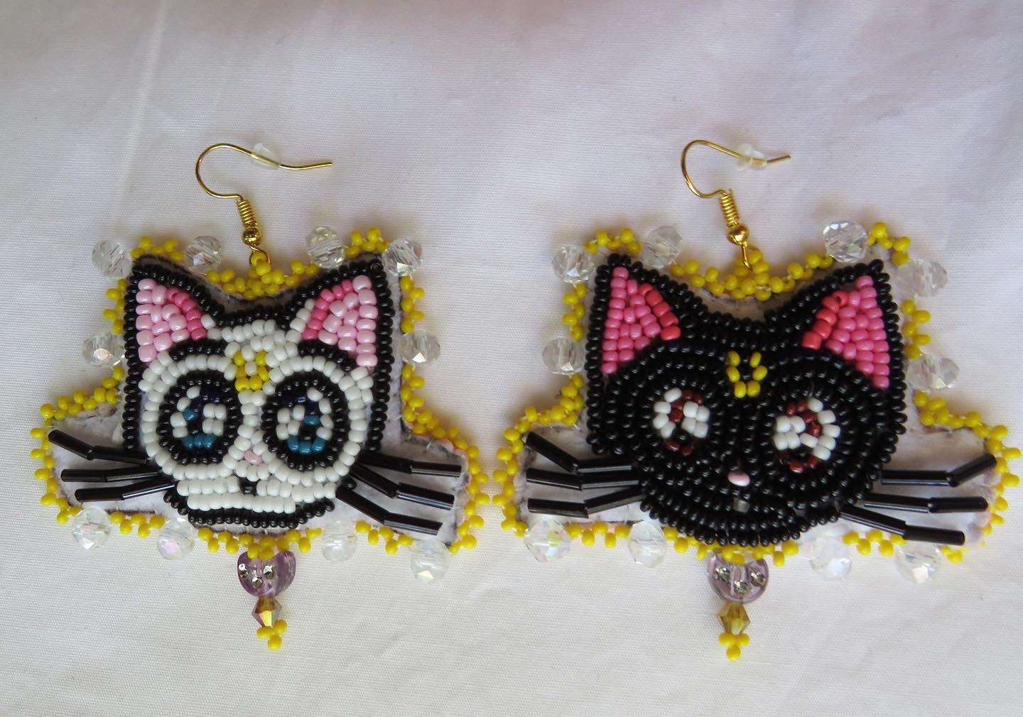 Luna & Artemis Sailor Moon Beaded Earrings